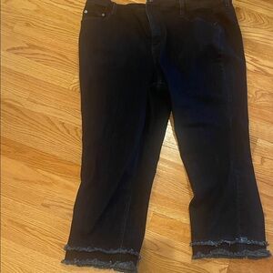 Susan Graver Black Cropped Jeans with Frayed Hem